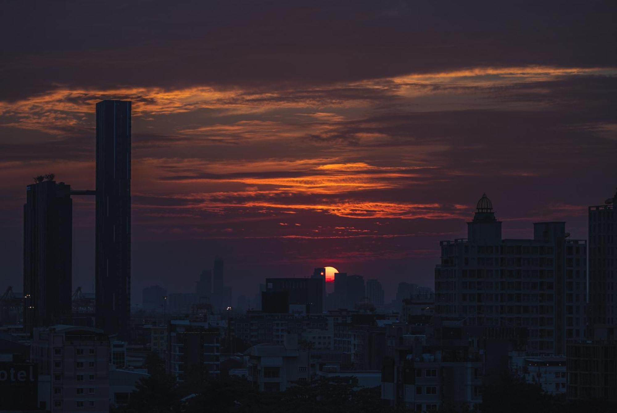 Avani Sukhumvit Bangkok Hotel Exteriör bild